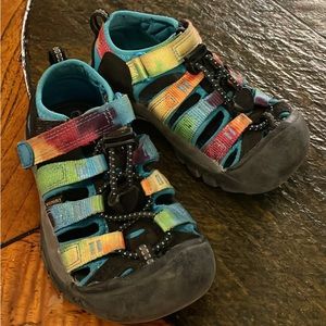 Keen sandals. Toddler/little kid size 10. Rainbow!